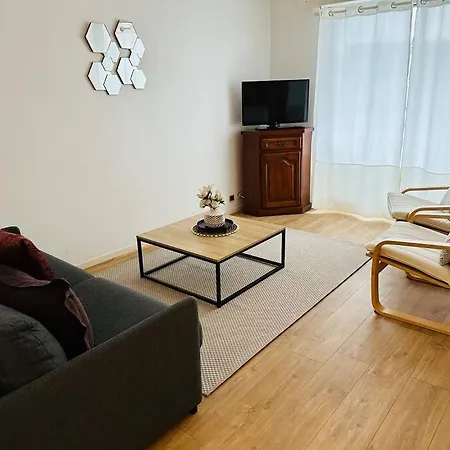 Free Parking, Proche Gare/plage/centre+ Netflix Apartment Arcachon